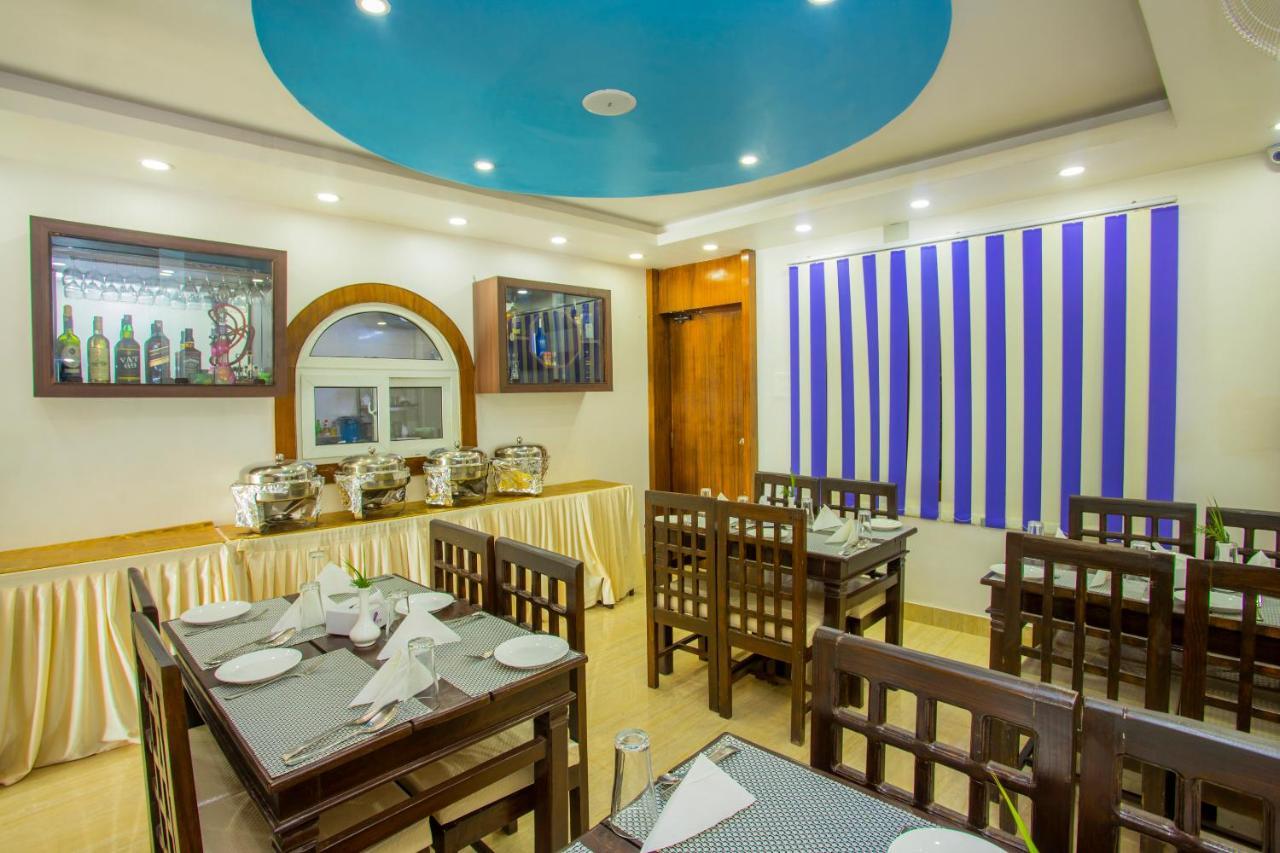 Hotel Lakeside Pvt. Ltd. Pokhara Eksteriør billede