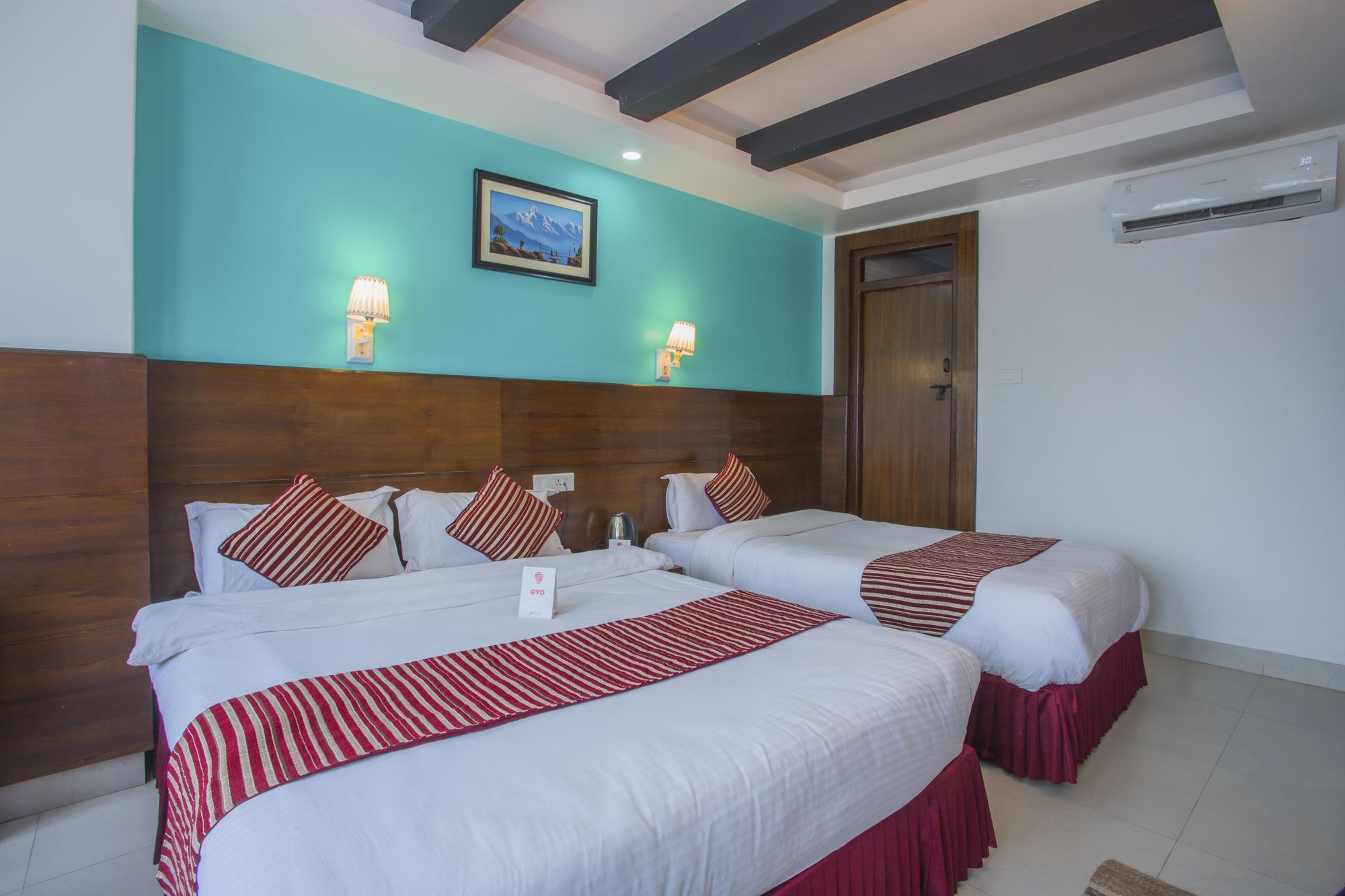 Hotel Lakeside Pvt. Ltd. Pokhara Eksteriør billede